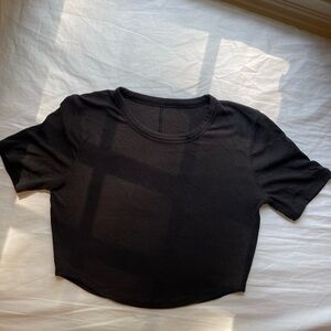 LULULEMON Hold Tight Cropped T-Shirt